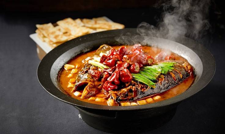 Fish head bread stew 招牌鱼头泡饼